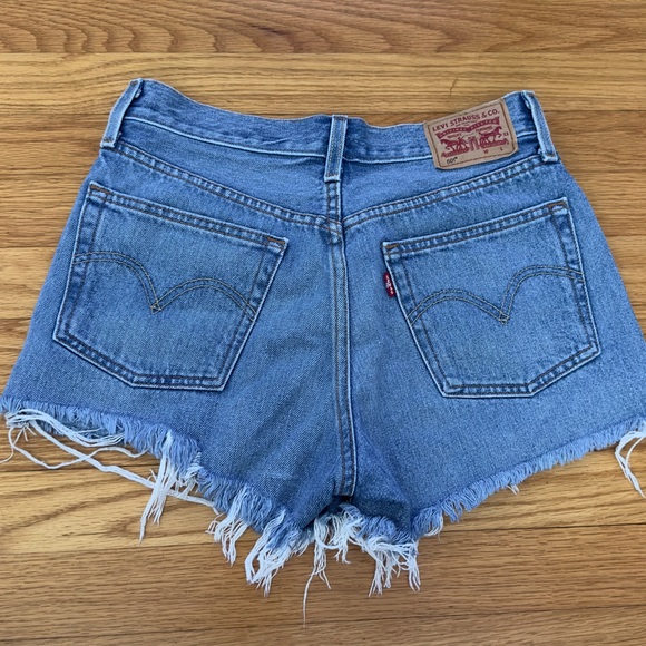 Levi’s 501 shorts - Picture 1 of 4